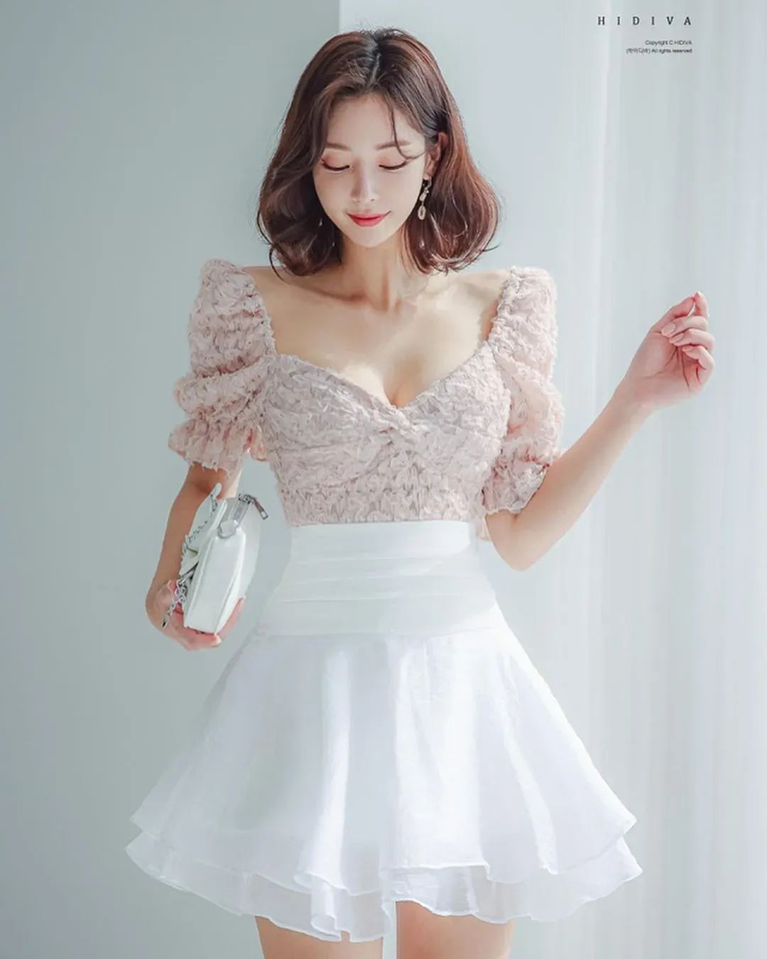 颜值逆天的韩国小妞，好想抱抱她