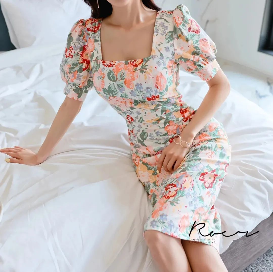 孙允珠图鉴877，美人碎花连衣裙