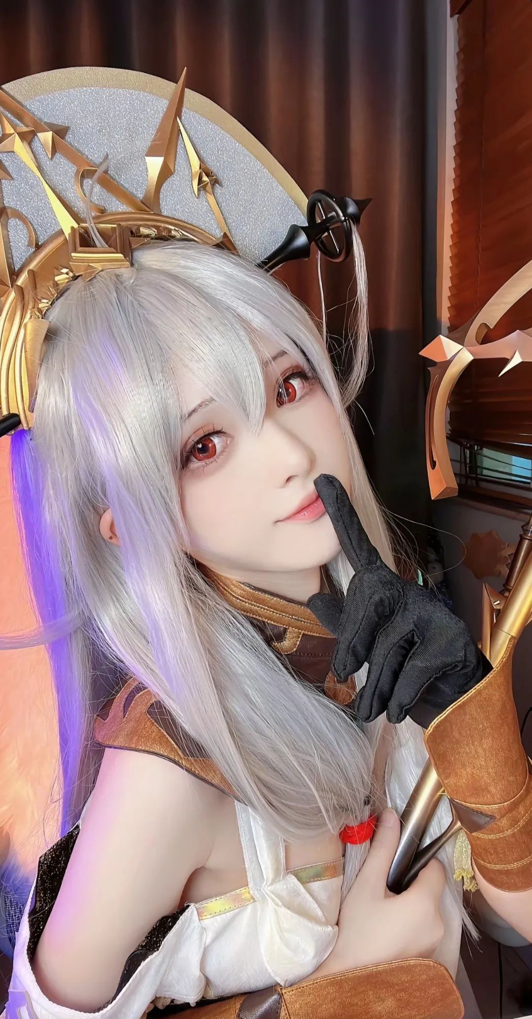 你说会拯救世界，也包括我吗?#斯卡蒂#cos#明日方舟#御姐#浊心斯卡蒂