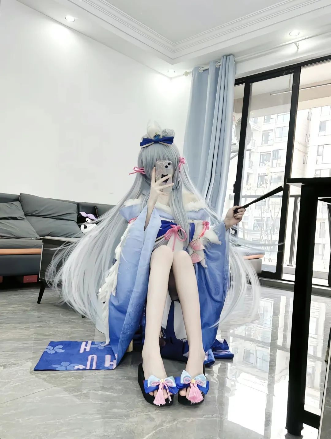 「雪雾银妆素，桔高映琼枝。」嗯···美景当前，只差一壶茶与之相衬呢。#神里绫华#原神#原神枫丹#cos#甜妹