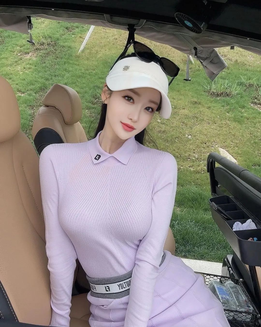 高尔夫女神！顶级身材太润了