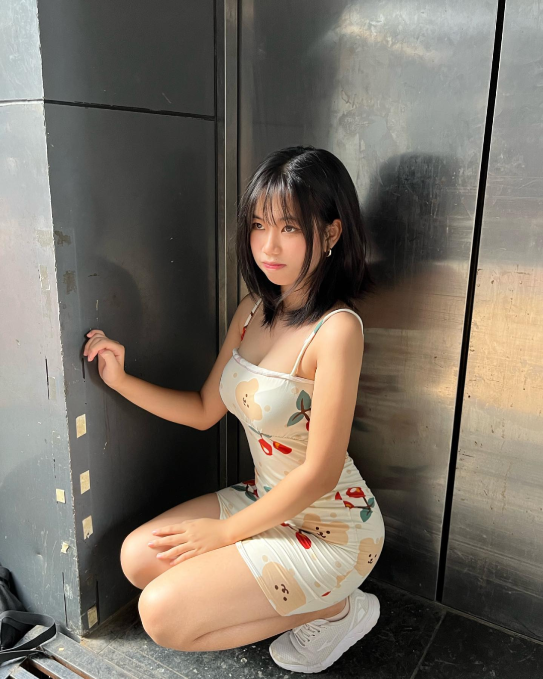 气质佳！高颜值！好身材！