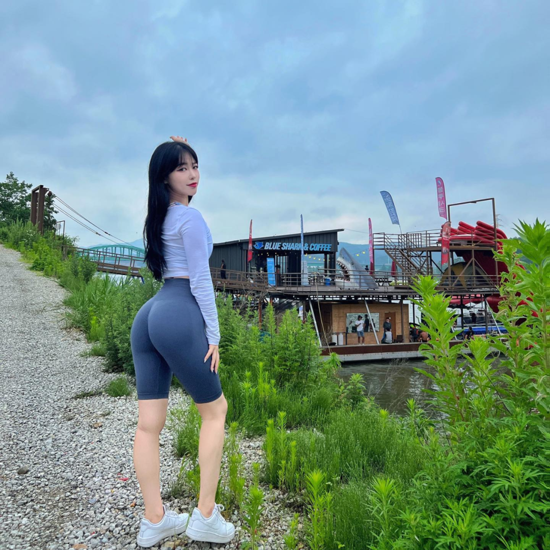 瑜伽裤天花板！韩国第一美臀！太绝了吧！