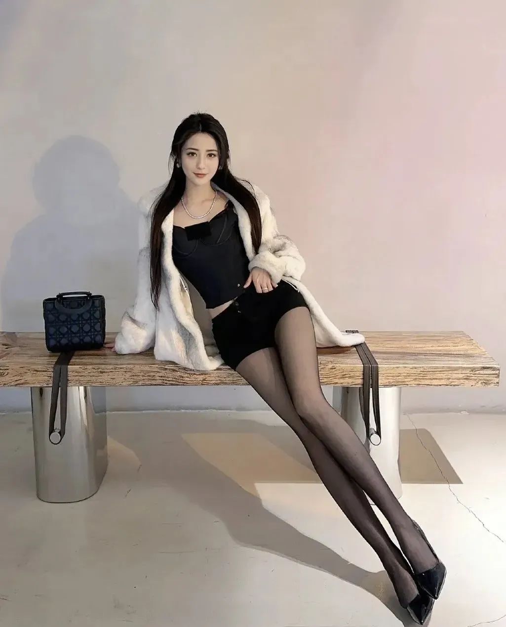 日本第一美腿，满屏都是黑丝啊~