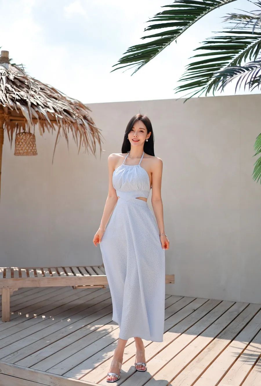 孙允珠图鉴821，纯蓝连衣裙美人