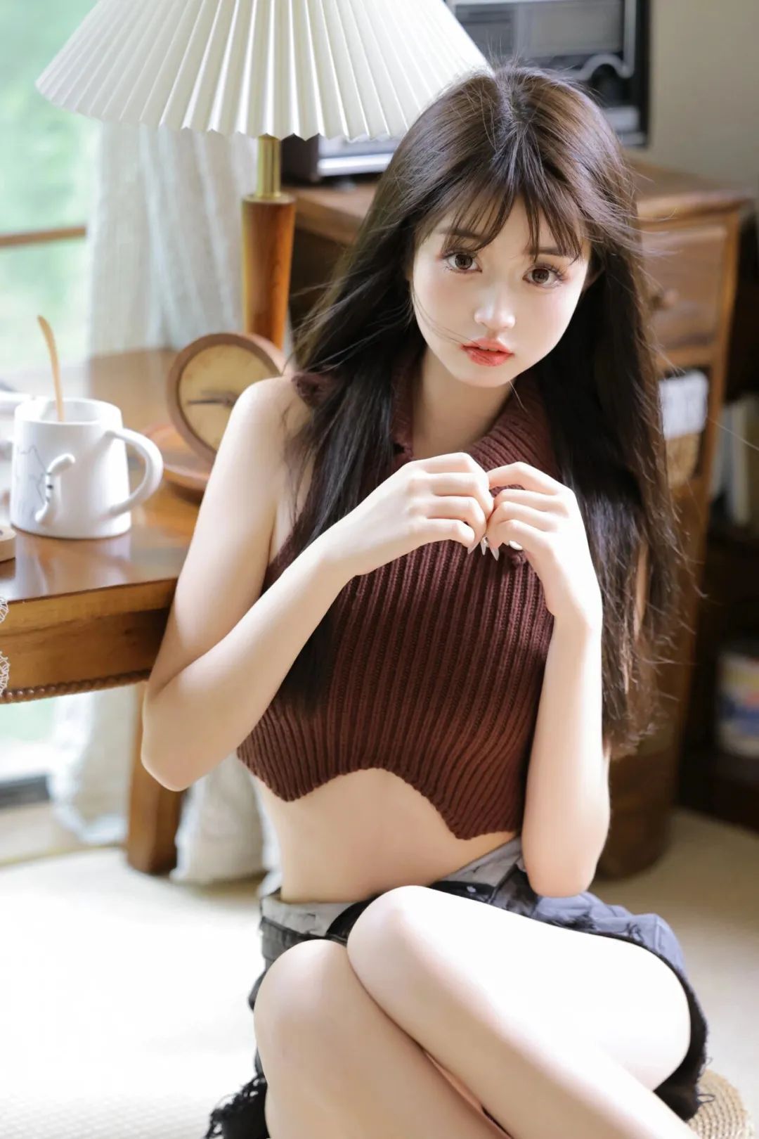 夏日午后的少女