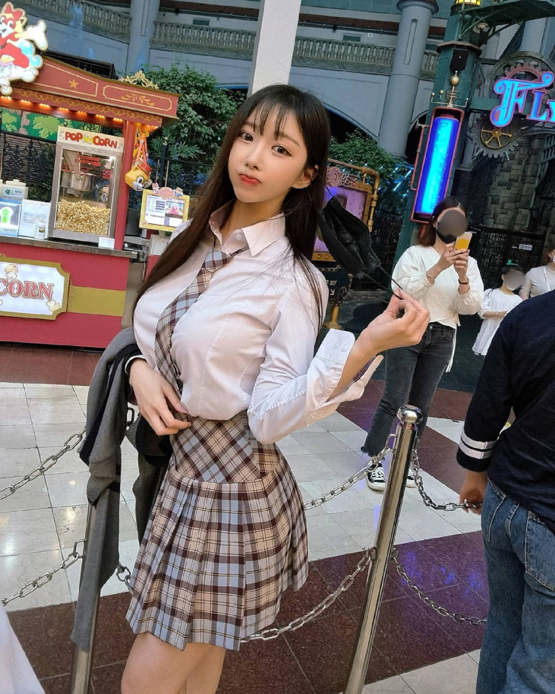 身材比例也太好了吧！气质颜值都在线！