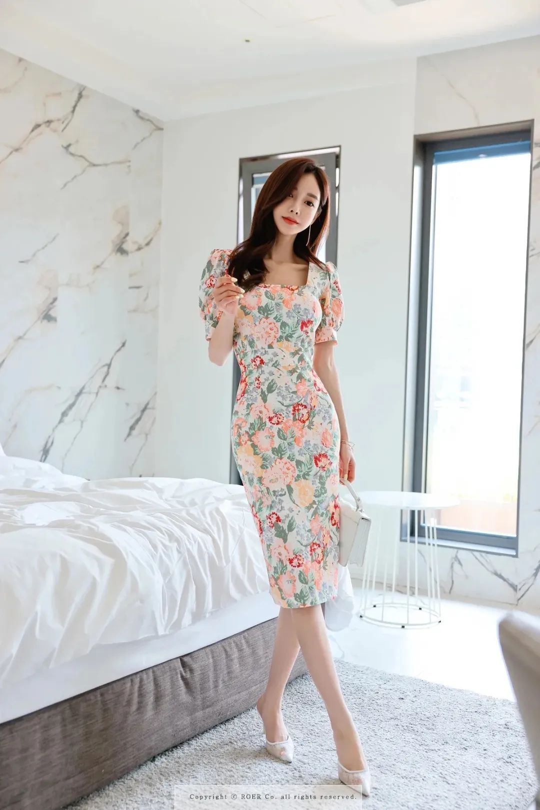 孙允珠图鉴877，美人碎花连衣裙