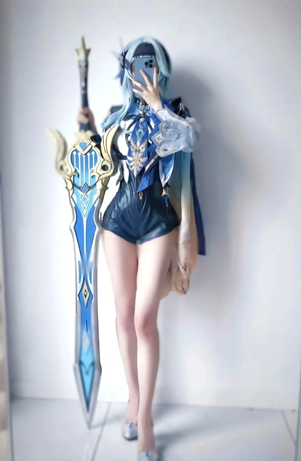 优菈：“到那时你将足够耀眼，无惧身外的光！”