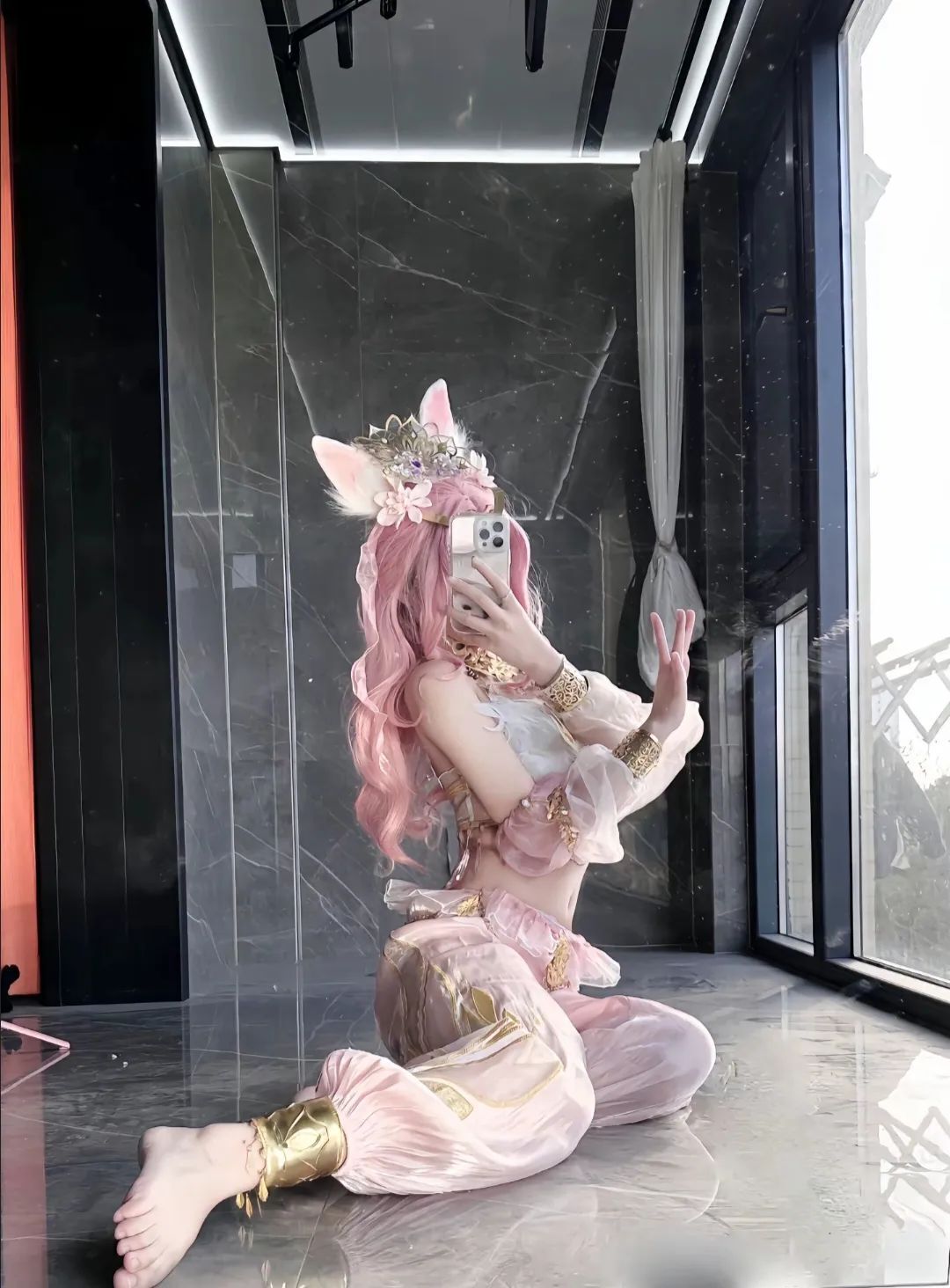 “我可能会质疑你，但是永远都忘不了你最初的样子，我永远都会是你最忠诚的信徒。”#永劫无间#迦南#cos##御姐#
