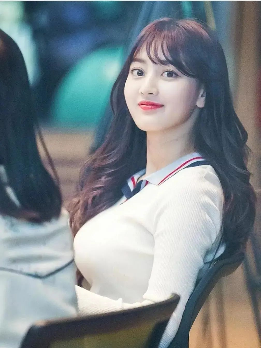 韩国女团长！纯天然完美身材，谁能不迷糊啊？