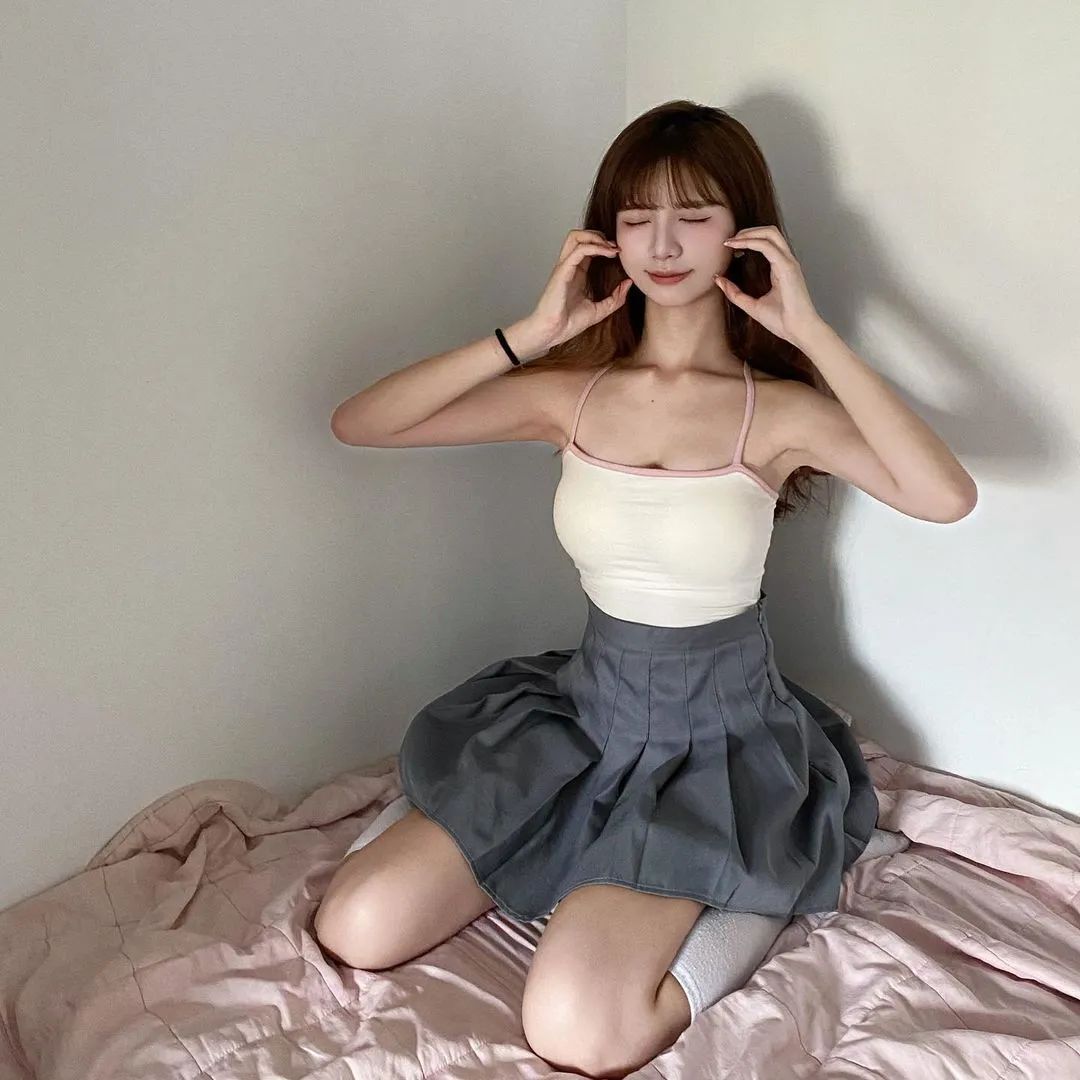 顶级台妹！太美了，身材也是一绝！