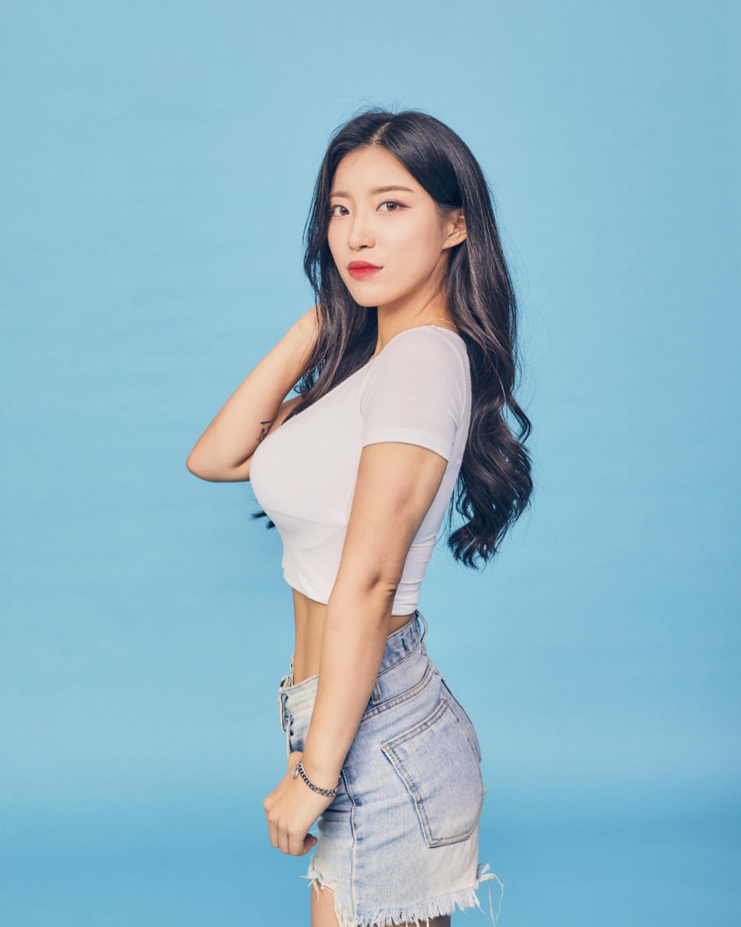 身材也太好了吧！颜值气质拿捏！