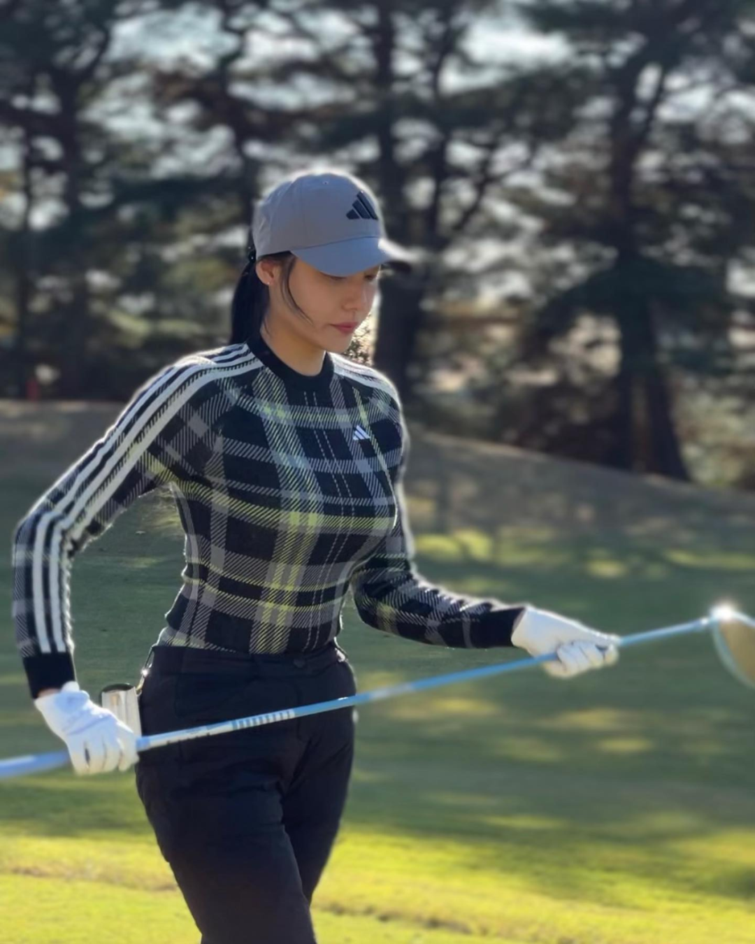 高尔夫女神！也太好看了吧！身材顶！