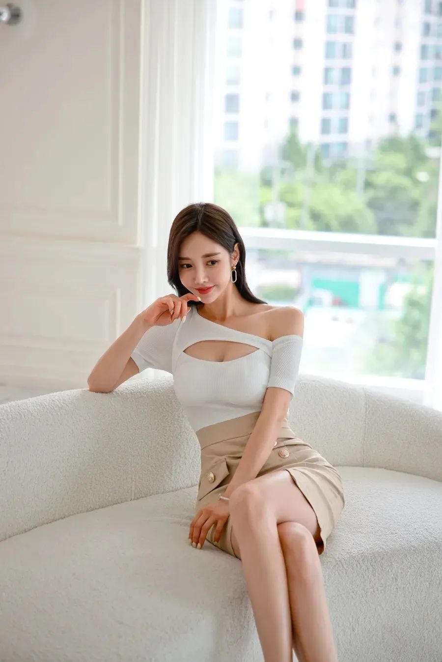 孙允珠图鉴832，抹胸撩人女神包臀裙