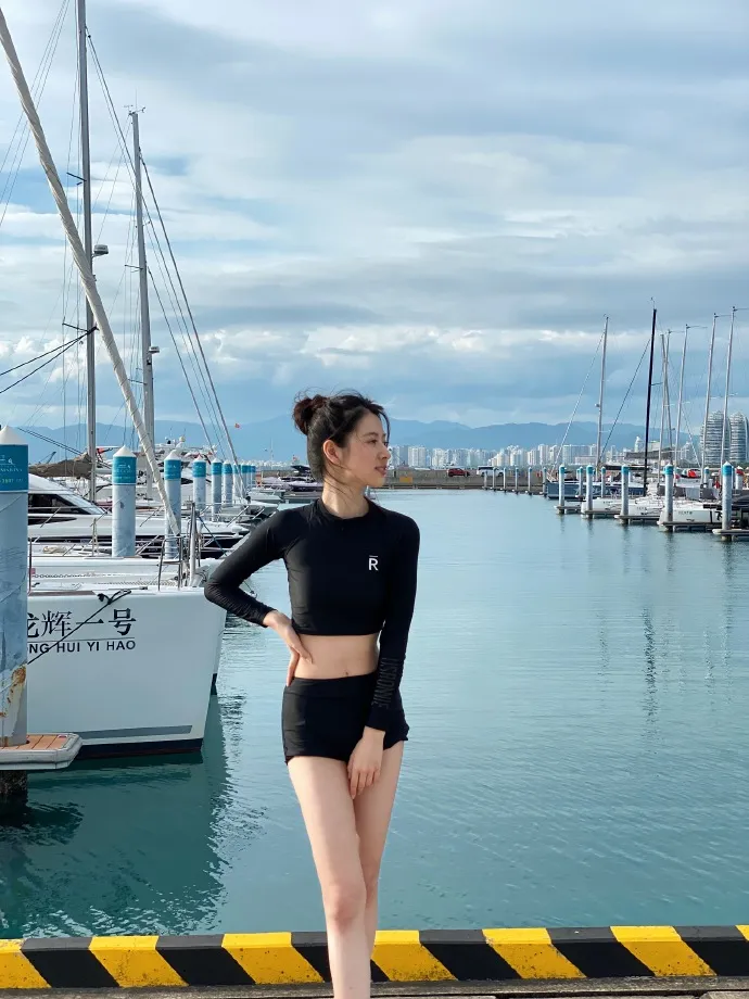NBA最美女主播！原广东华侨中学校花，这颜值，简直绝了！