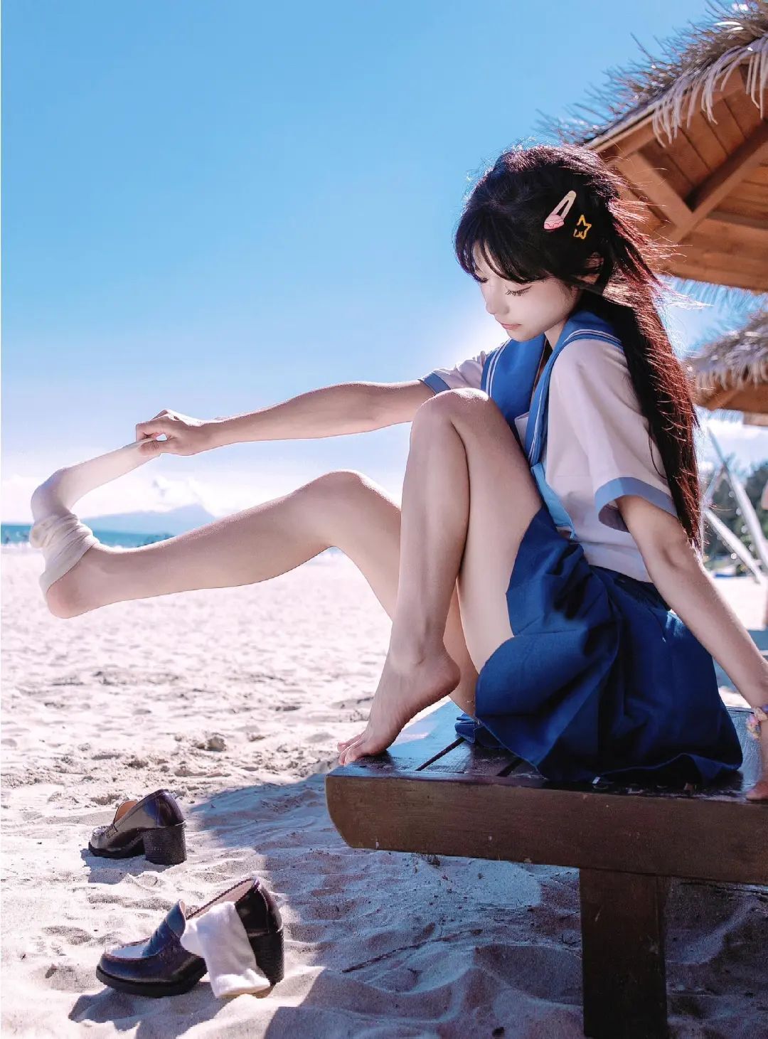 海边泳池JK美足写真