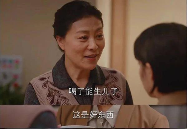 成年了父母还干涉太多很痛苦，父母仍喜欢干涉家事