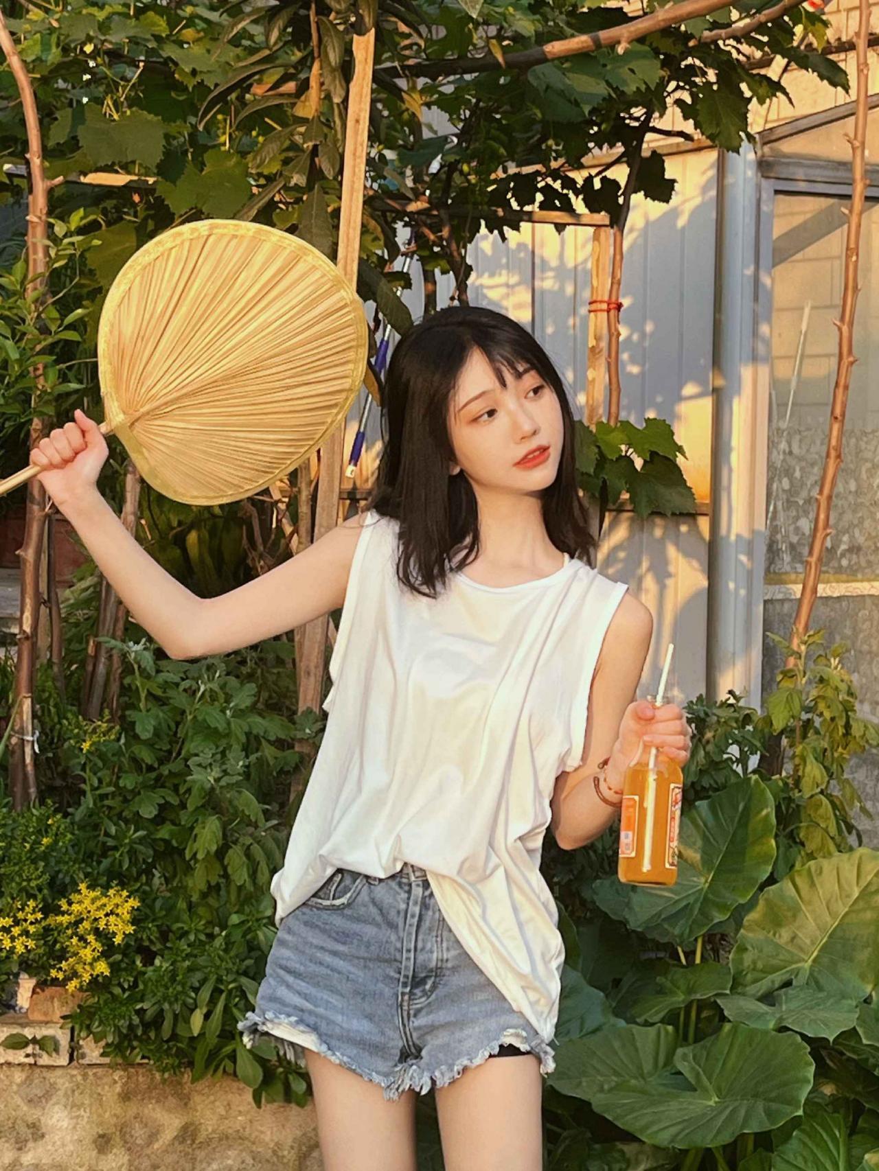 夏天是什么样子-唯美女生