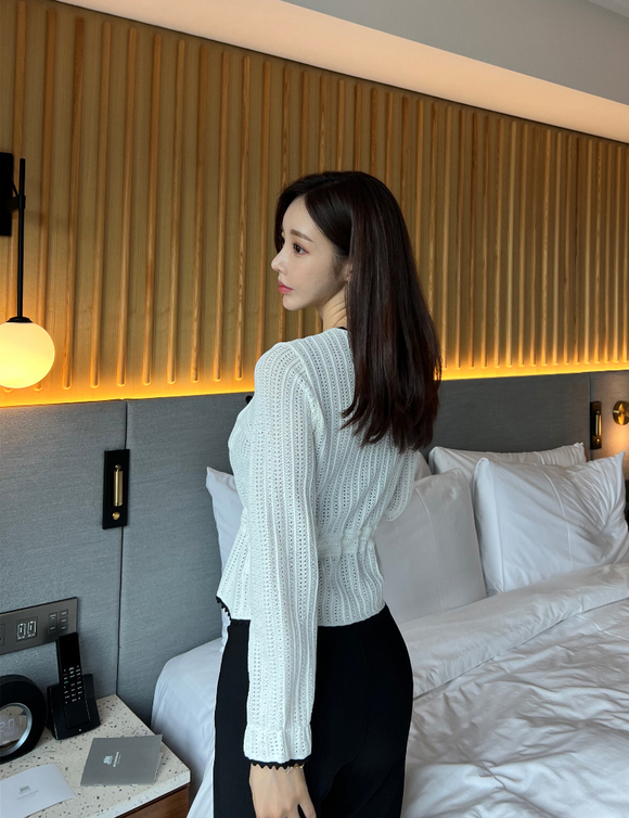 221008_OC更新(轻羽花扇网格密纹文静小开衫)
