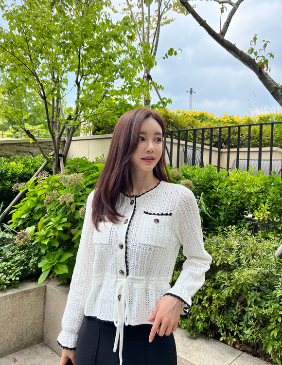 221008_OC更新(轻羽花扇网格密纹文静小开衫)