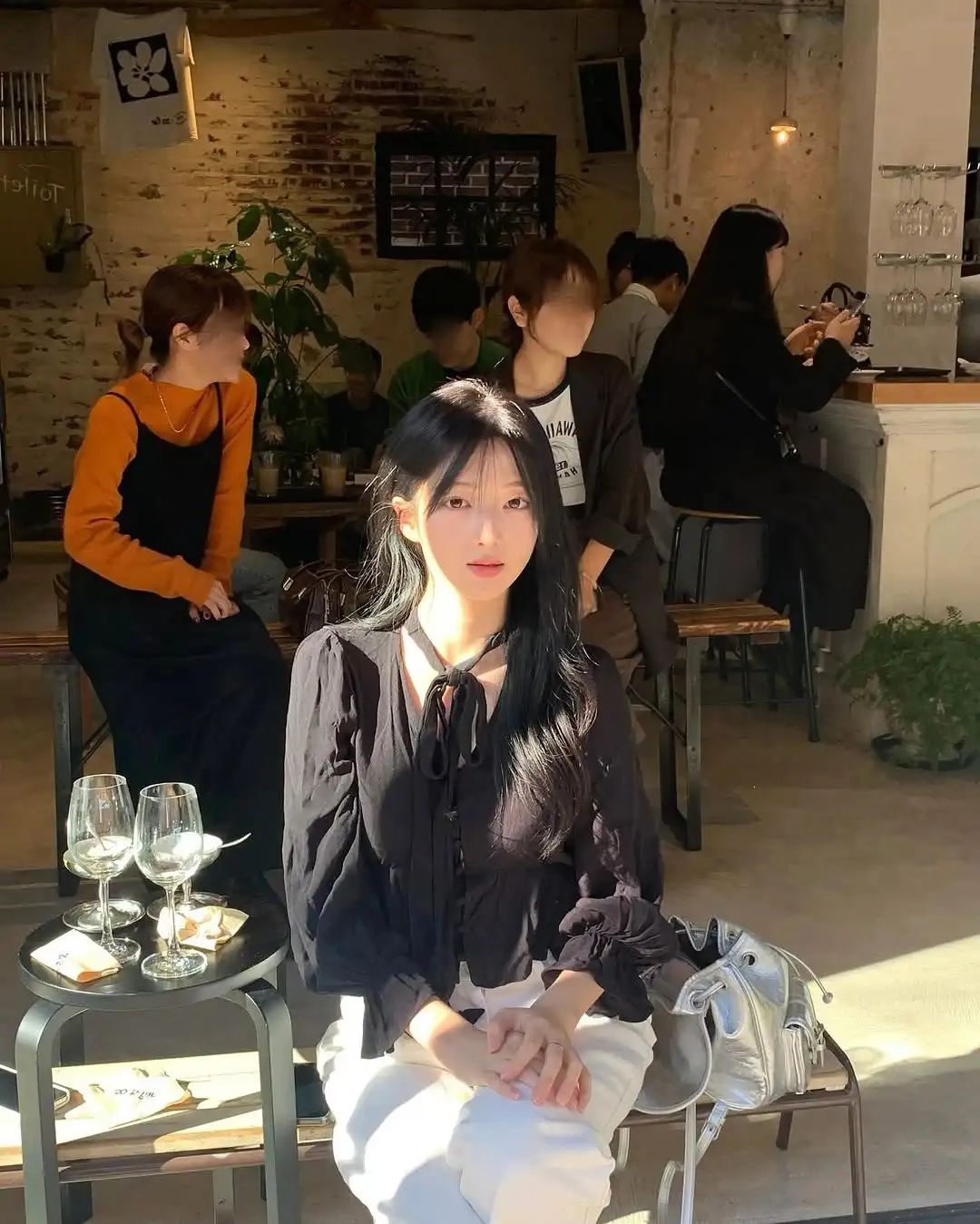韩国ins博主：ha____y.e