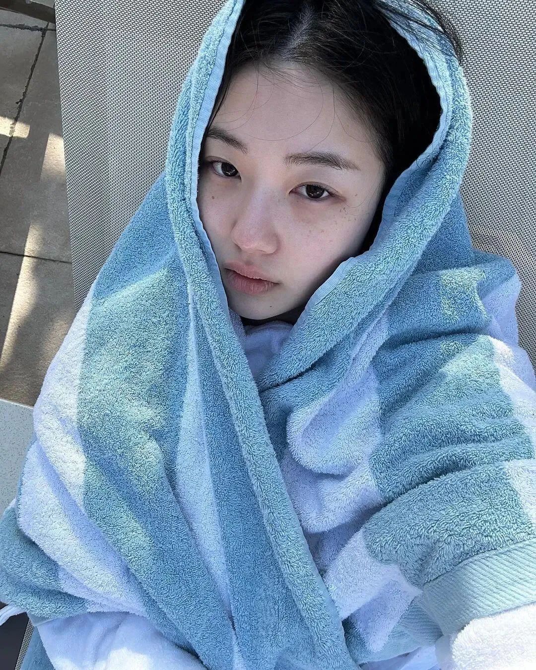 韩国ins博主：nakedsweater