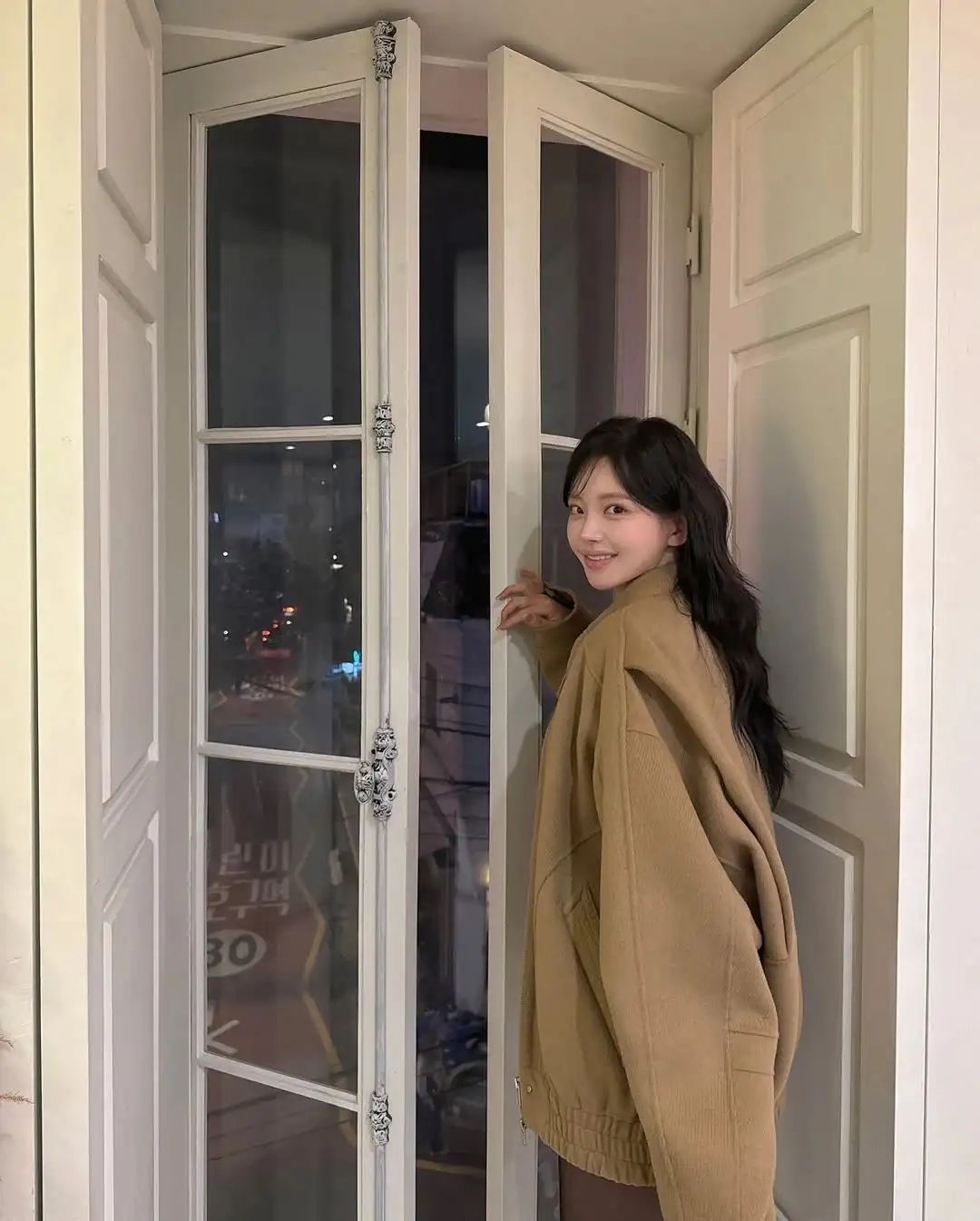 韩国ins博主：_jihyang_