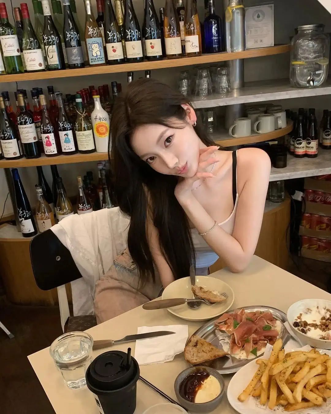 韩国ins博主：hheejinkimm