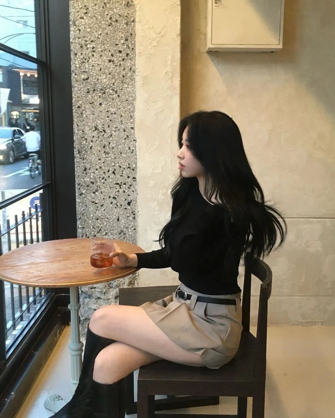 韩国ins博主：ji_.yaaa_