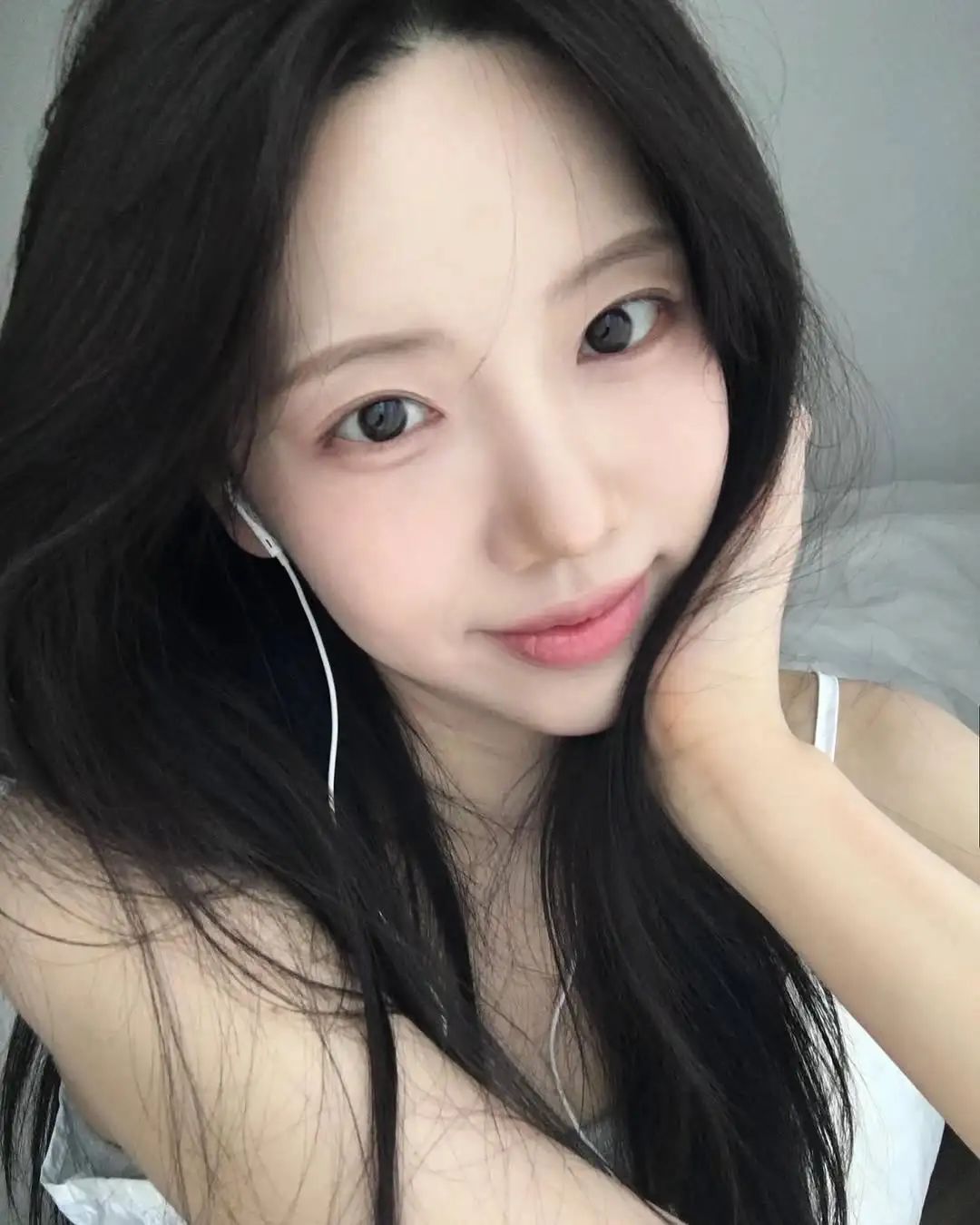 韩国ins博主 : _hwoniii