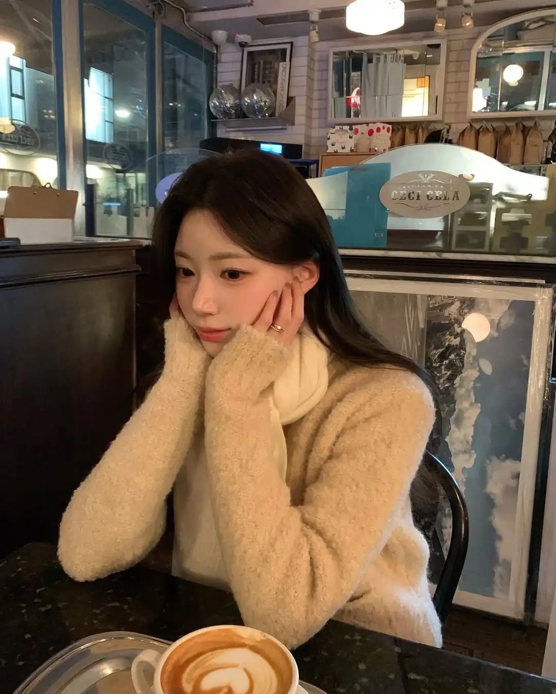 韩国ins博主：meenzu