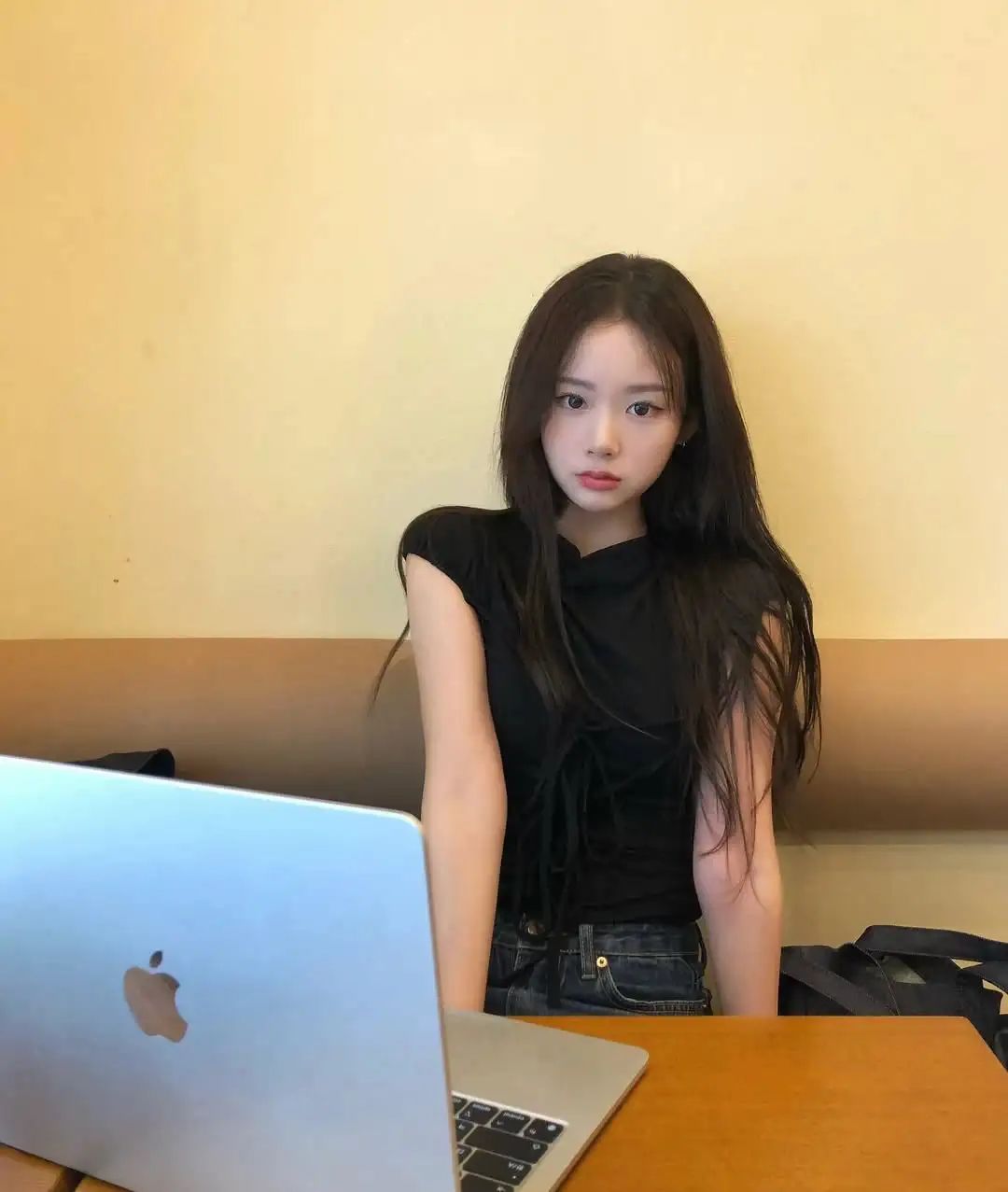 韩国ins博主：jiwoo.o_1