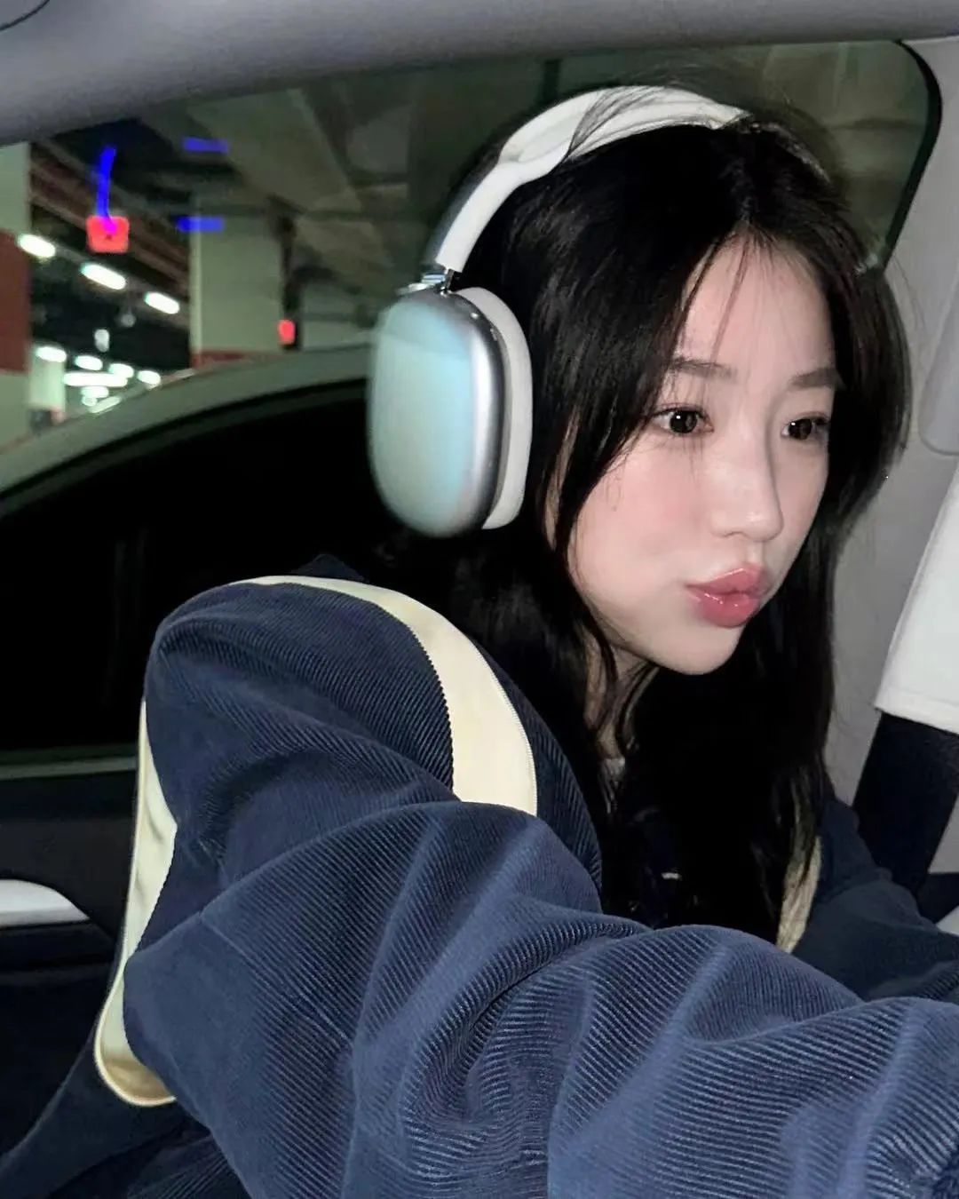 韩国ins博主：kkkahee